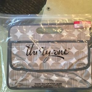 NWT Deluxe Double Duty Caddy by thirty-one